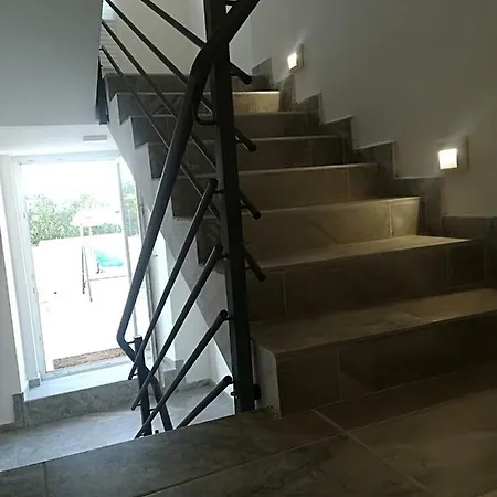 Apollo Guest house