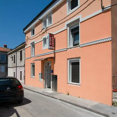 Apollo Pola