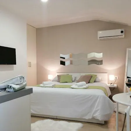 Apollo Guest house