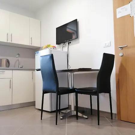 Guest house Apollo 3*
